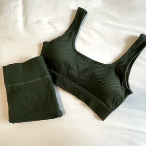 Forest Green Active Set